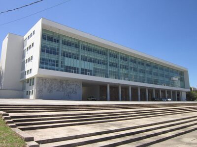 Institutional building in Curitiba, modern architecture